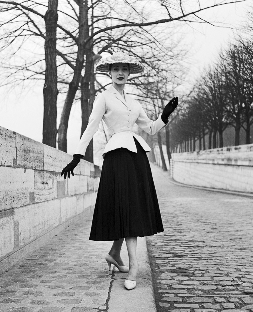 Linking the 40's with 18th Century Fashion- The Dresbach Dior ...
