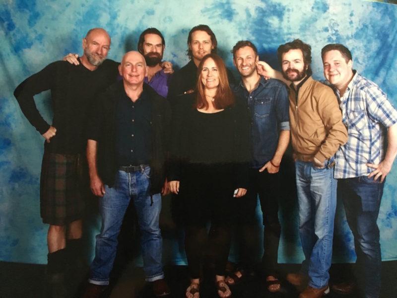 Outlander BTS: London Extra - William Shatner Tweets w/ Outlander Cast