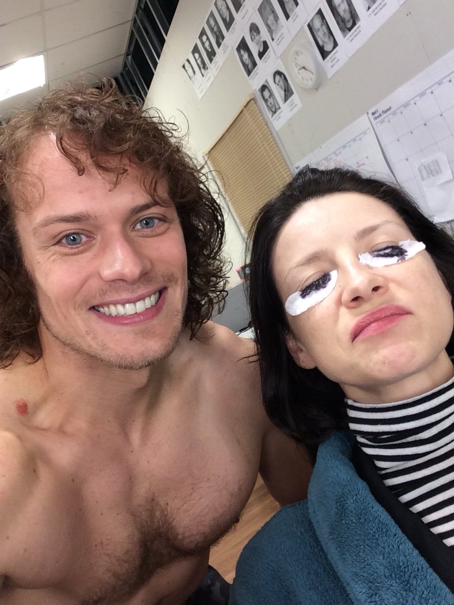 OutlanderBTS What’s New- Bees Has Critical Mass, S4 & S5 Updates & Sam...