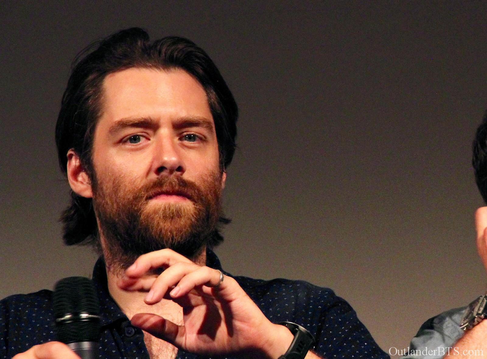 Nicely Done Interview with Richard Rankin - Outlander Behind the Scenes